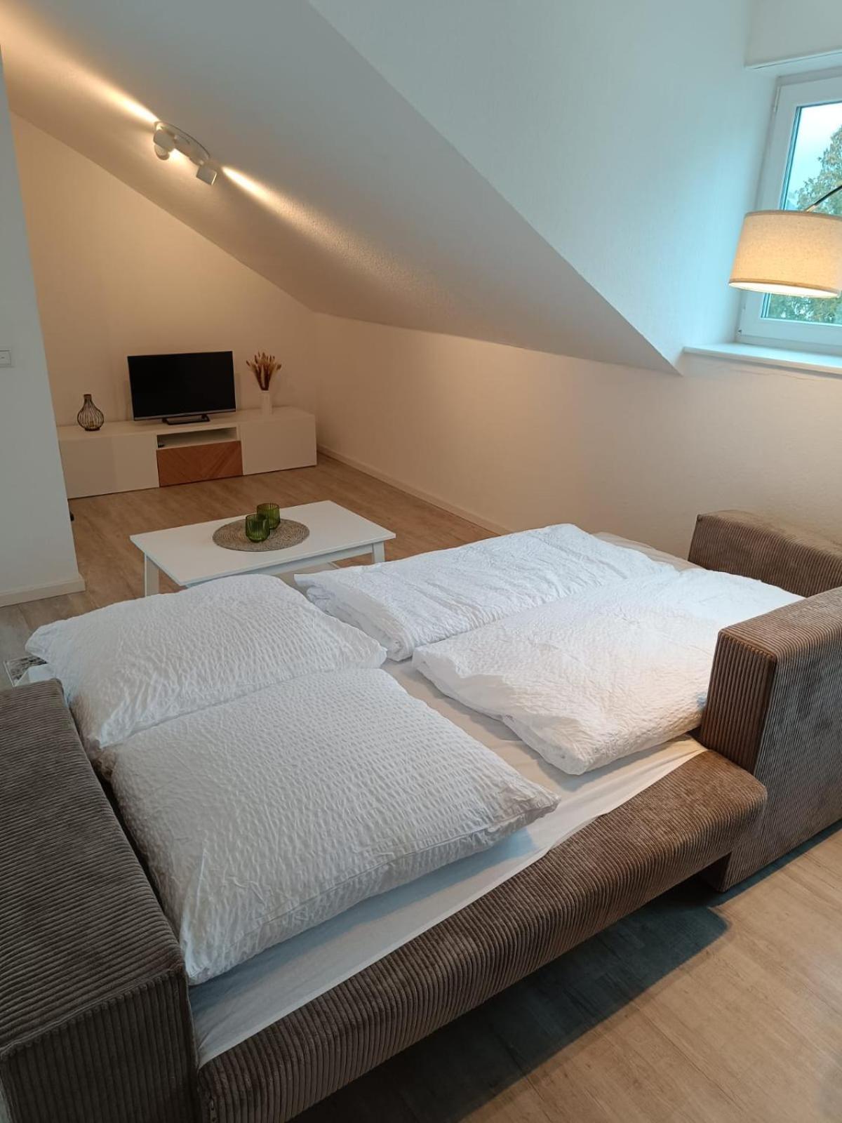 Ruhrheimat Ferienwohnung Am Ruhrtalradweg In Arnsberg Buitenkant foto